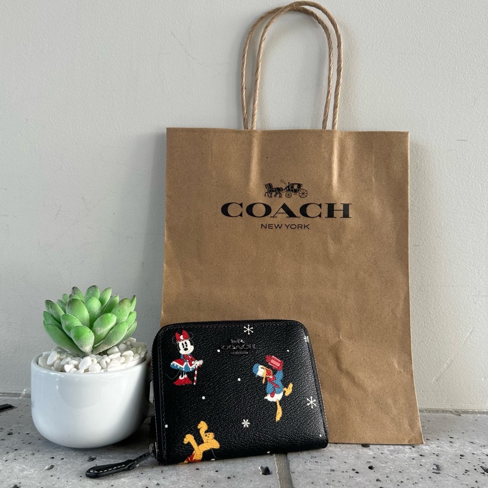 NWT Disney X Coach Small Zip Around Wallet With Holiday Print